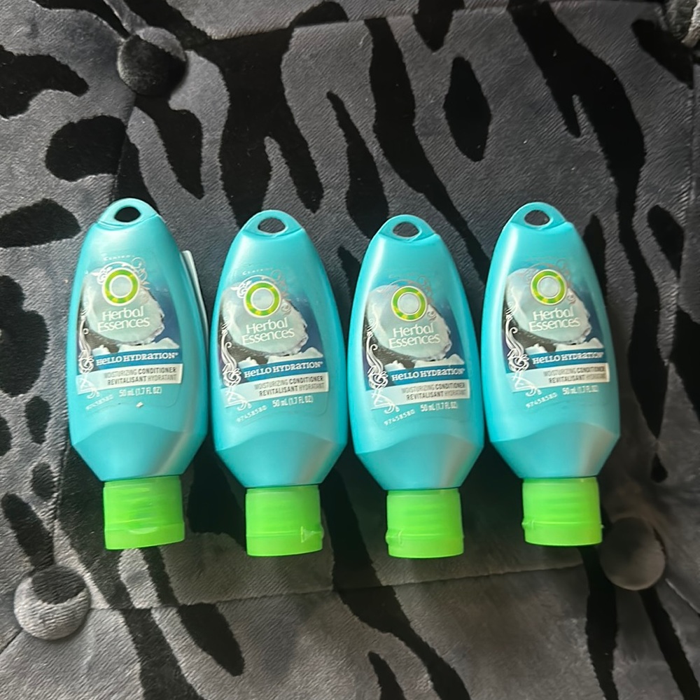 Herbal Essences 4 pk travel set Hello Hydration Conditioner (1.7 fl oz x 4)
